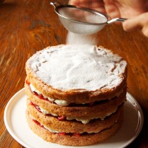 Dust with icing sugar
