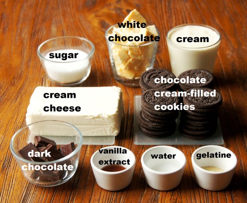Ingredients: Cookies and Cream Cheesecake